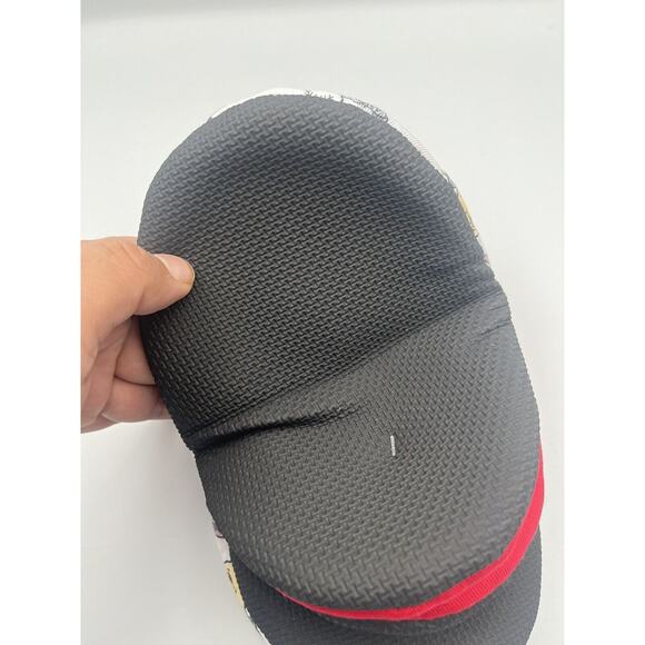 Disney Winnie The Pooh 2 Pack Oversized Mini Mitts - Picture 4 of 5